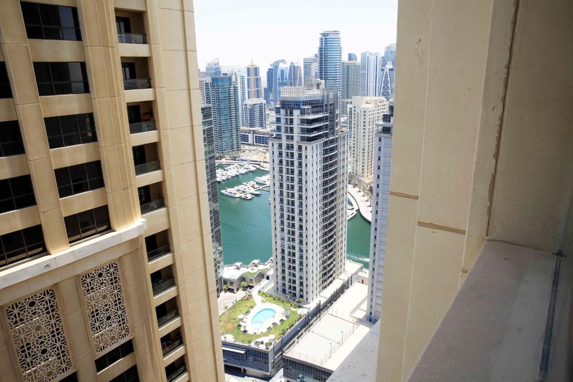Apartment Luxury 2br In Shams 1 By Pk Holidays Dubai