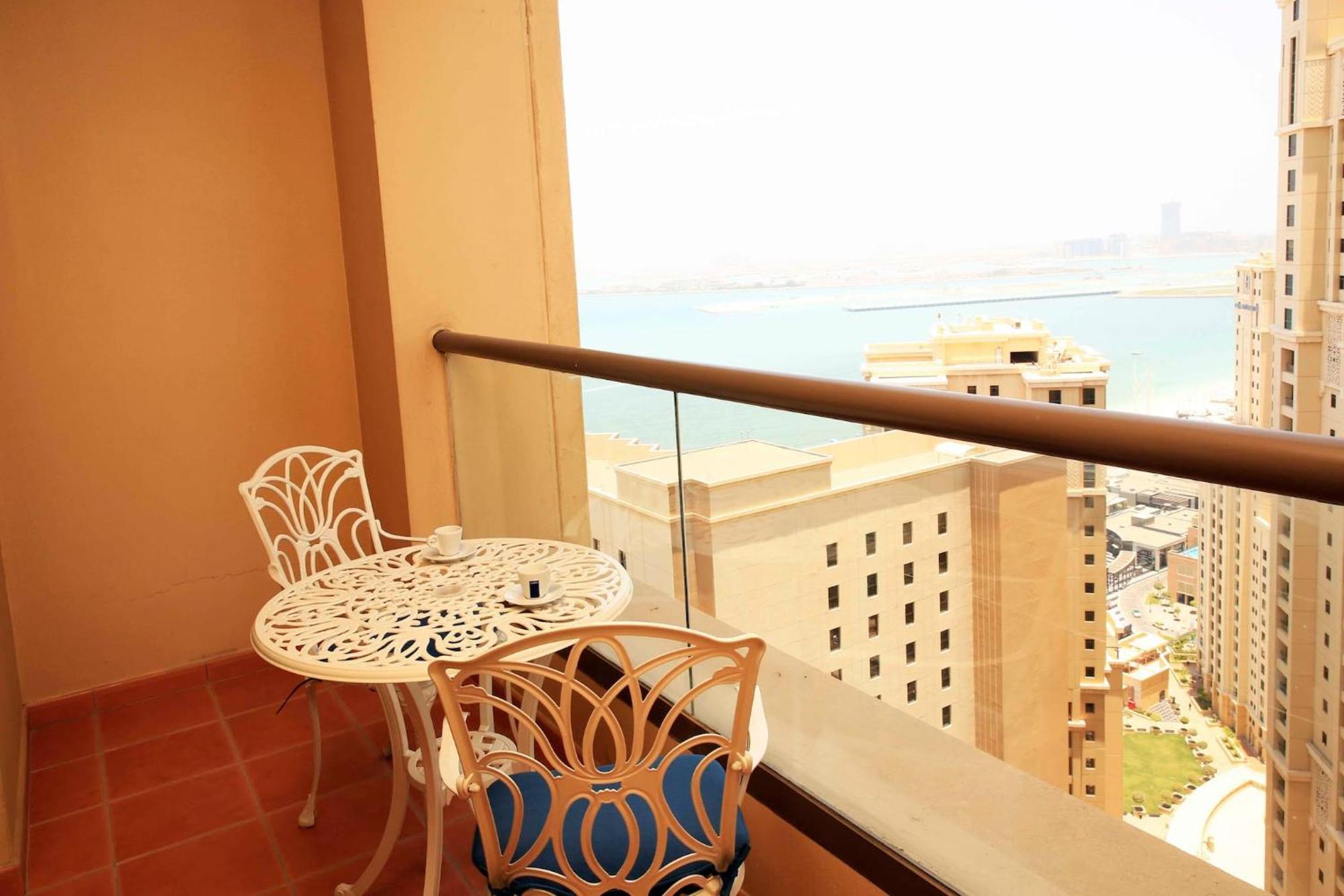 Apartment Luxury 2br In Shams 1 By Pk Holidays
