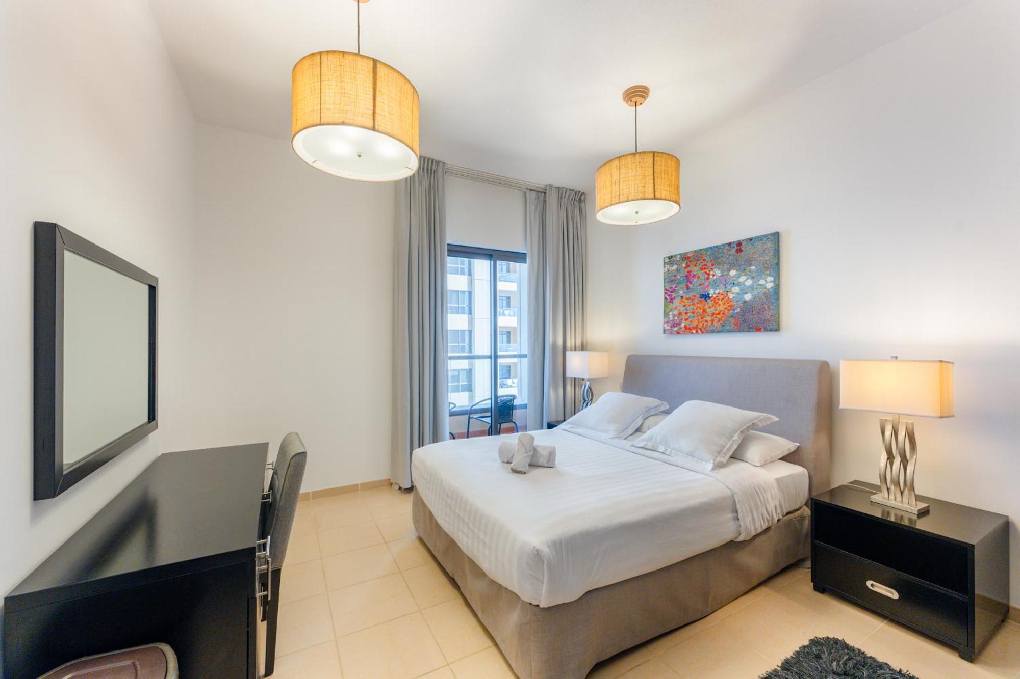 Apartment Luxury 2br In Shams 1 By Pk Holidays *