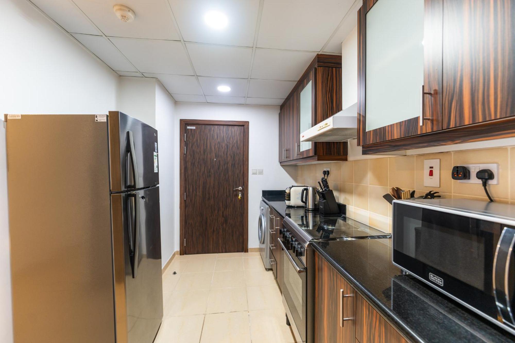 Luxury 2br In Shams 1 By Pk Holidays Apartment Dubai