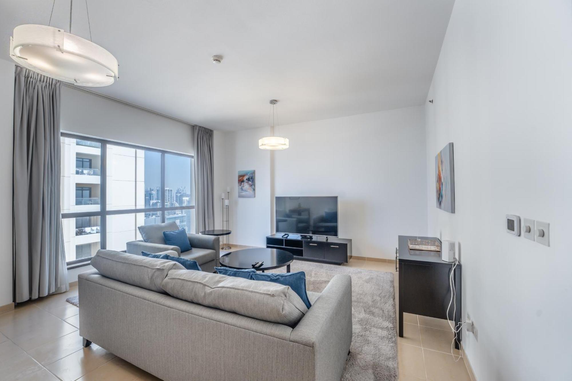 Luxury 2br In Shams 1 By Pk Holidays * Dubai