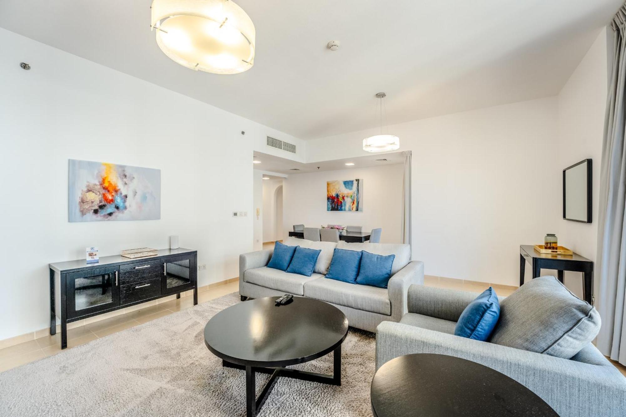 Luxury 2br In Shams 1 By Pk Holidays * Dubai